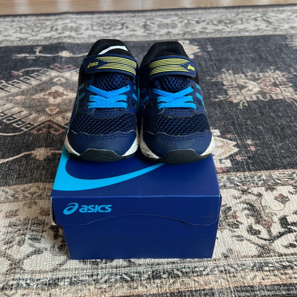 Asics contend 5 TS